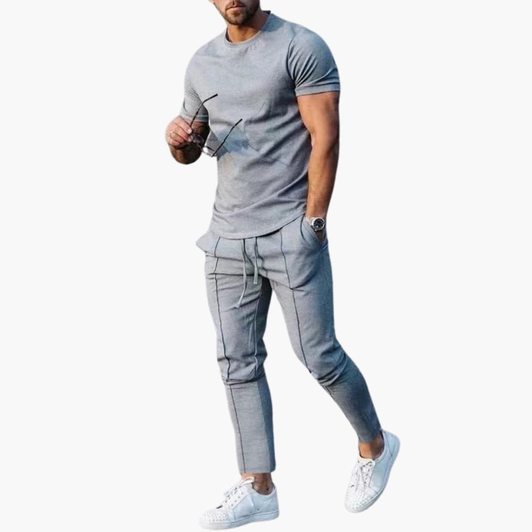 Conjunto deportivo Javier con camiseta y pantalón elástico