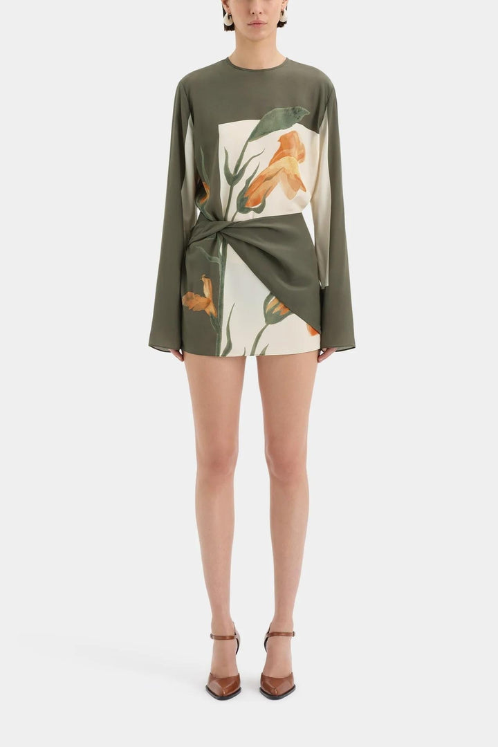 Vestido Núria Floral con Detalle Torcido y Espalda Abierta