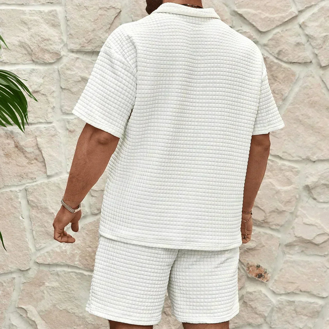 Conjunto Miguel con camiseta y pantalón corto